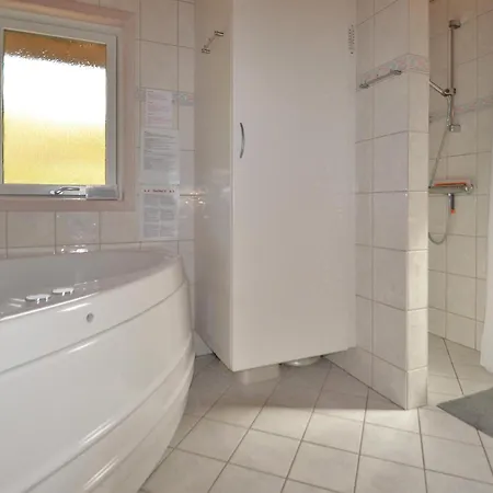 Casa vacanze 3 Bedroom Amazing Home In Hvide Sande