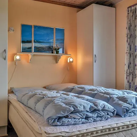 3 Bedroom Amazing Home In Hvide Sande Casa vacanze *